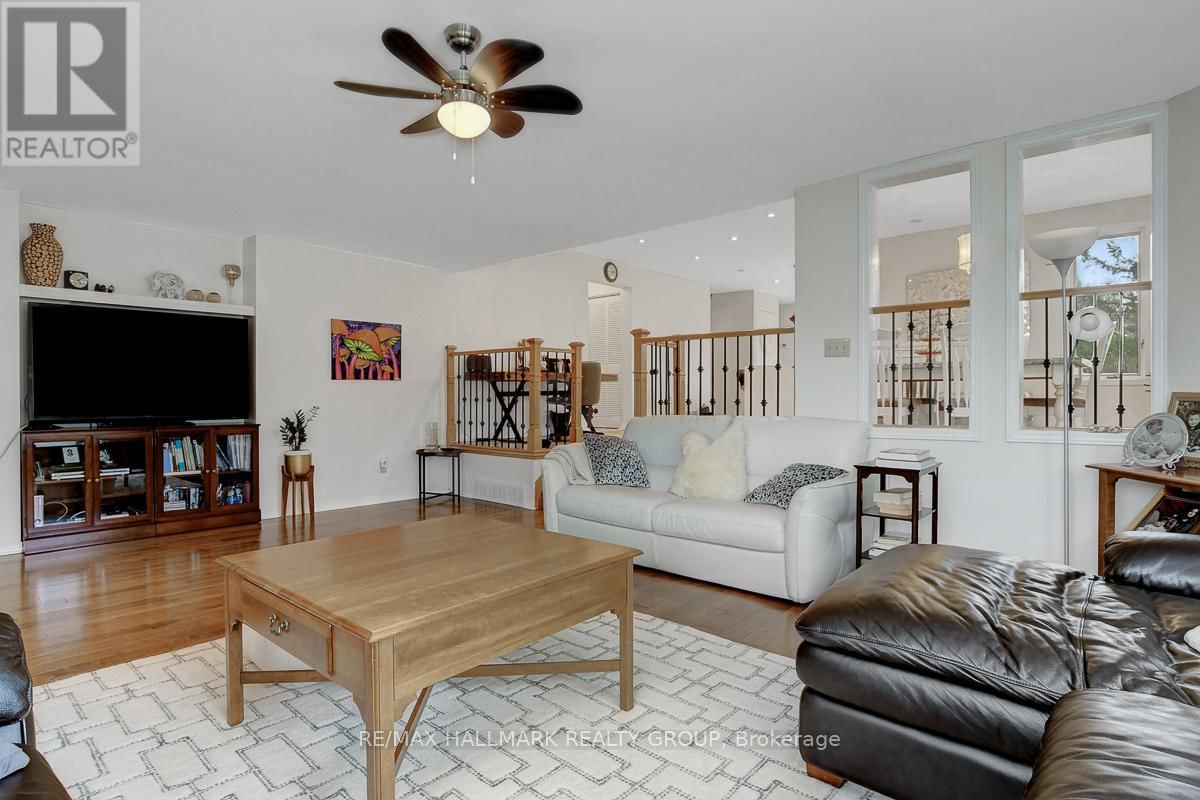 111 HUNTLEY MANOR DRIVE Image 19