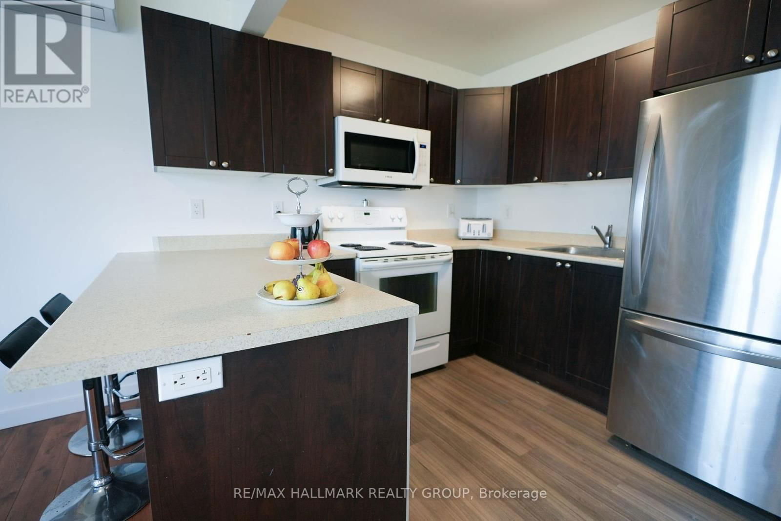 924 BERMUDA AVENUE Image 11