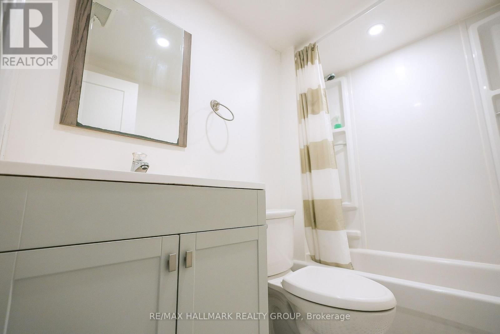 924 BERMUDA AVENUE Image 30