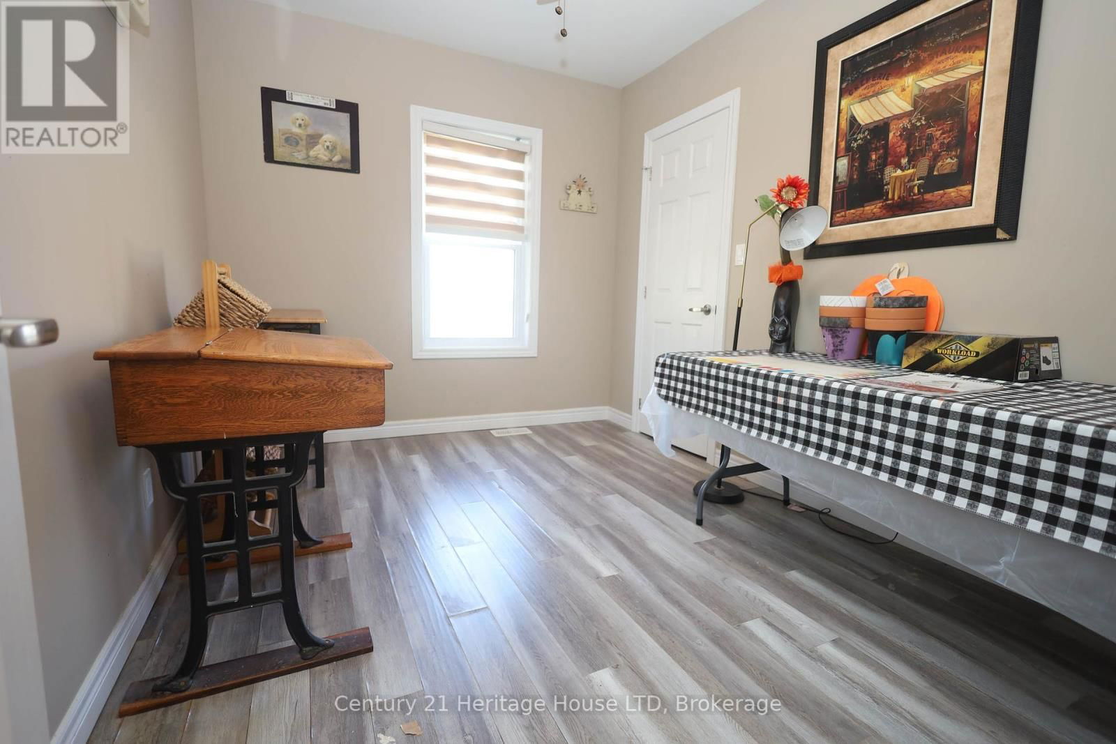 264 HENRIETTA STREET Image 14