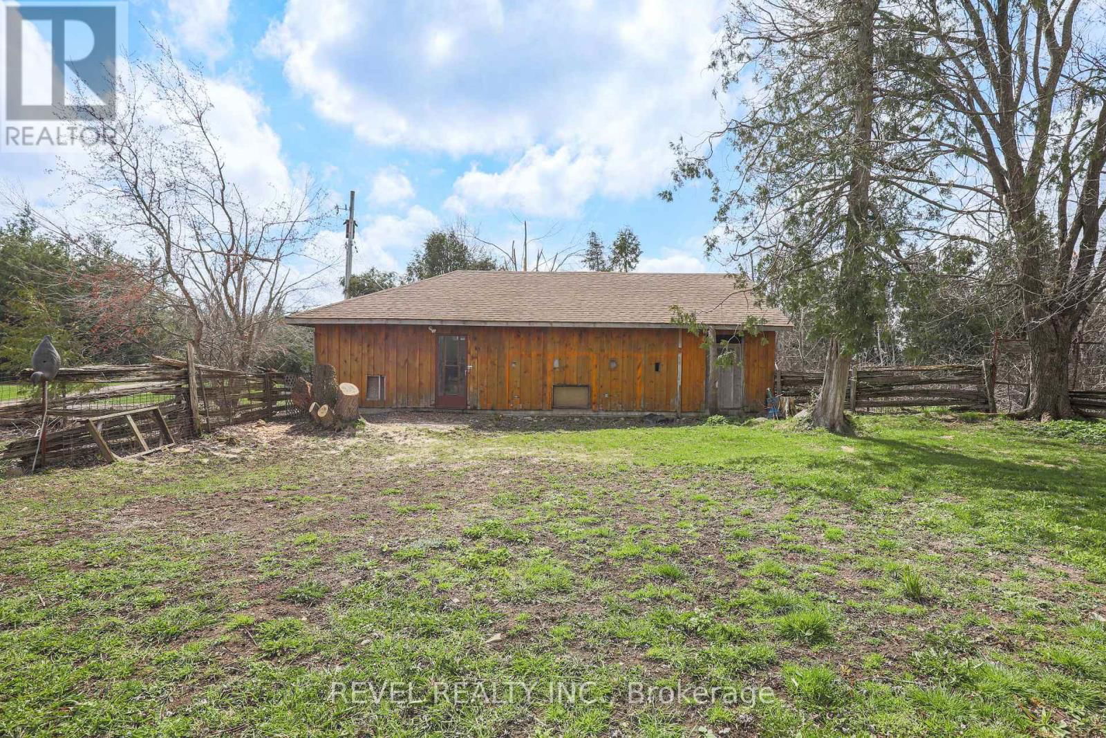 152 PLEASANT PT ROAD Image 34