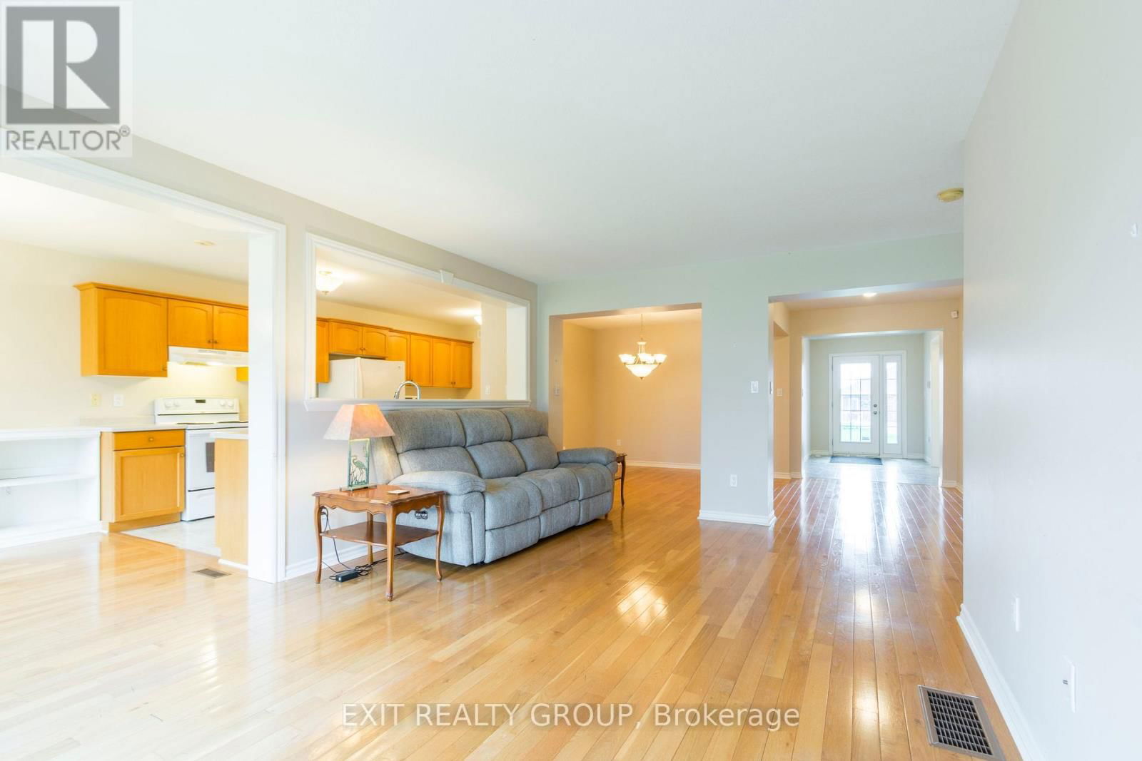 24 ALETHA DRIVE Image 11