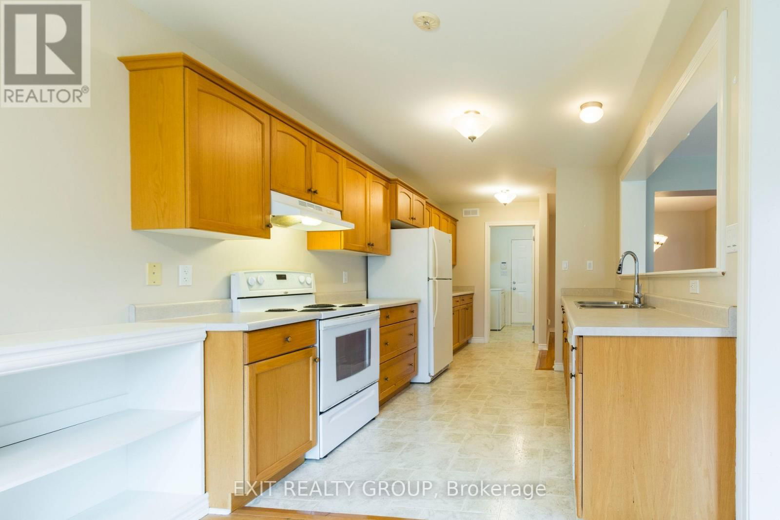 24 ALETHA DRIVE Image 13