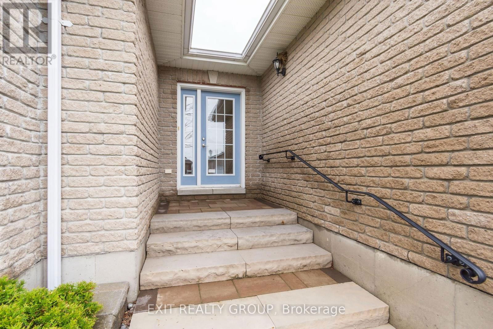 24 ALETHA DRIVE Image 2