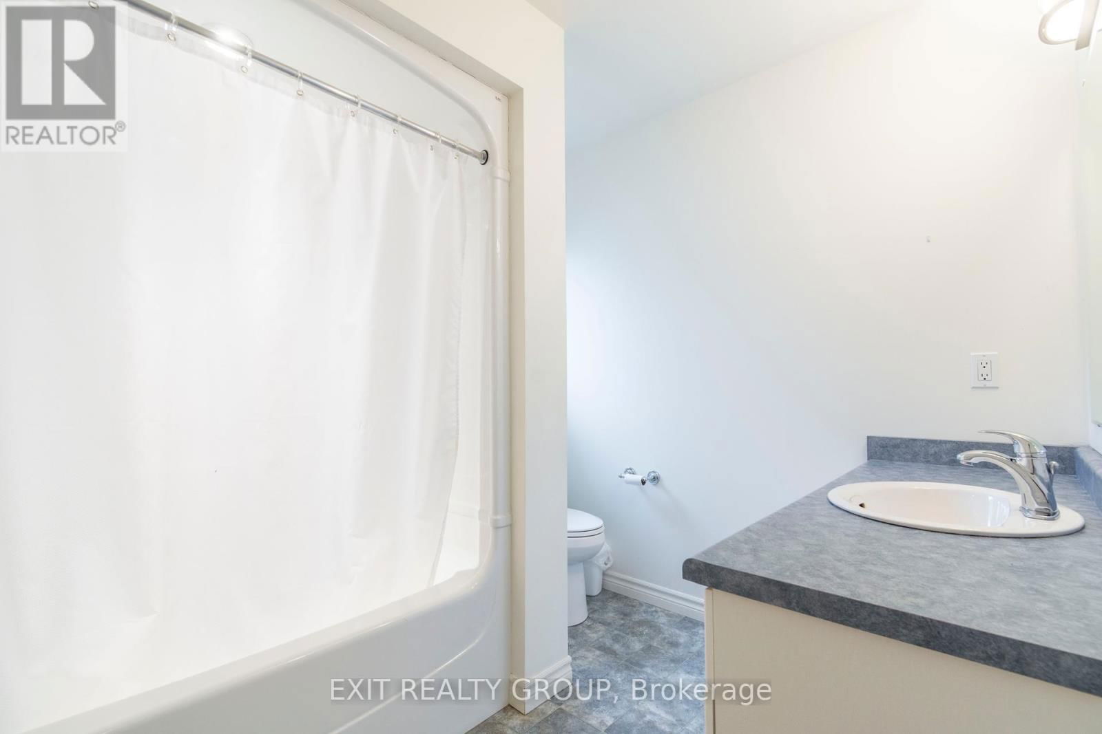 24 ALETHA DRIVE Image 25