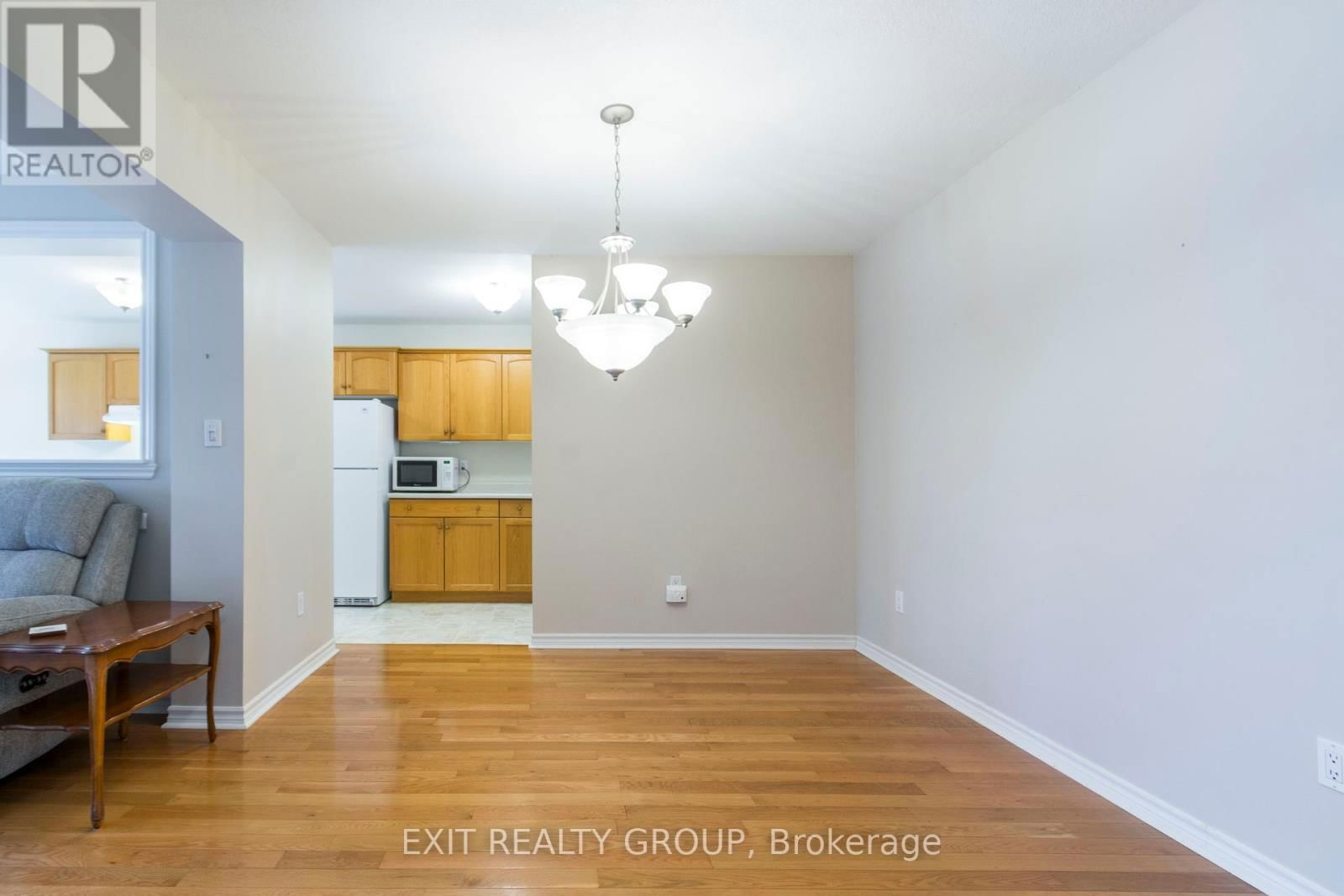 24 ALETHA DRIVE Image 6