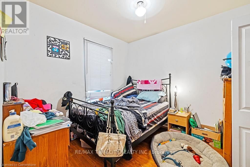 9 MARY STREET Image 12