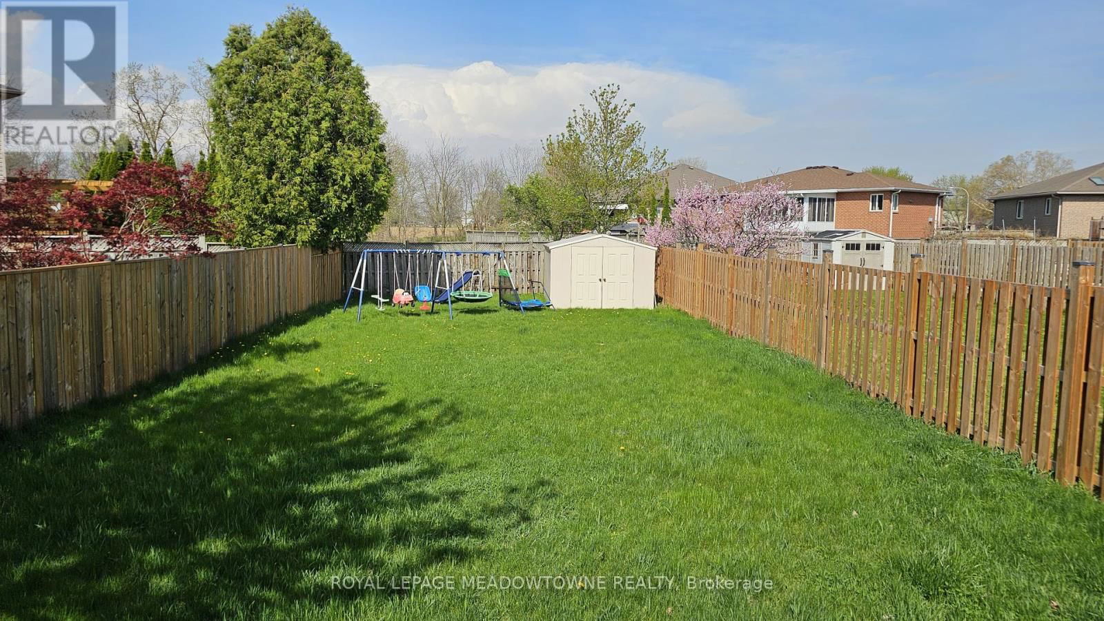 135 TAYLOR TRAIL Image 17
