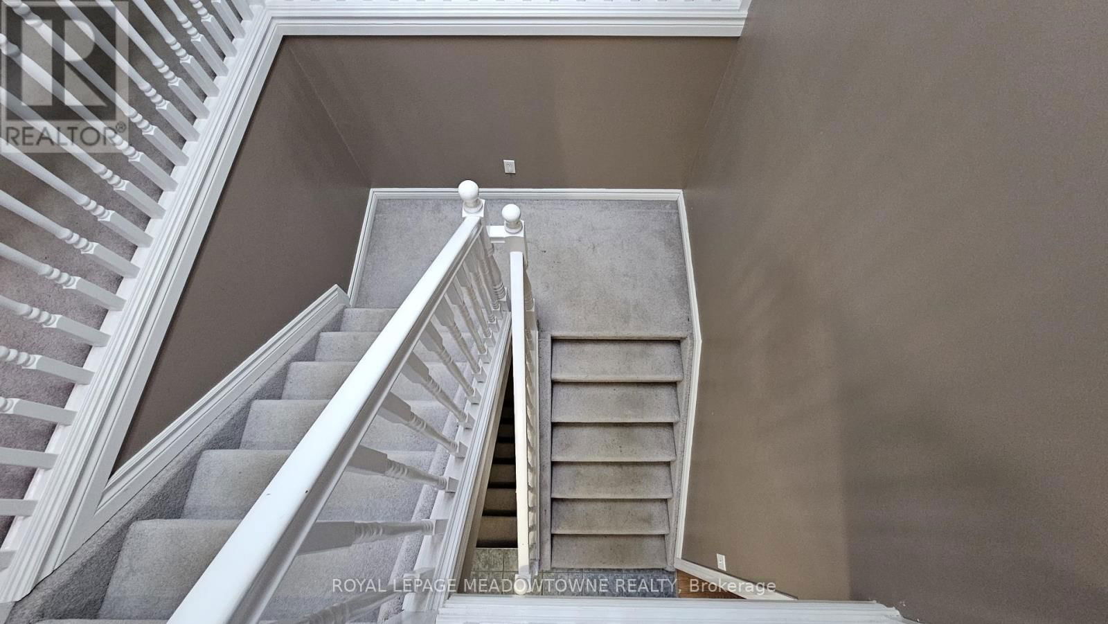 135 TAYLOR TRAIL Image 30