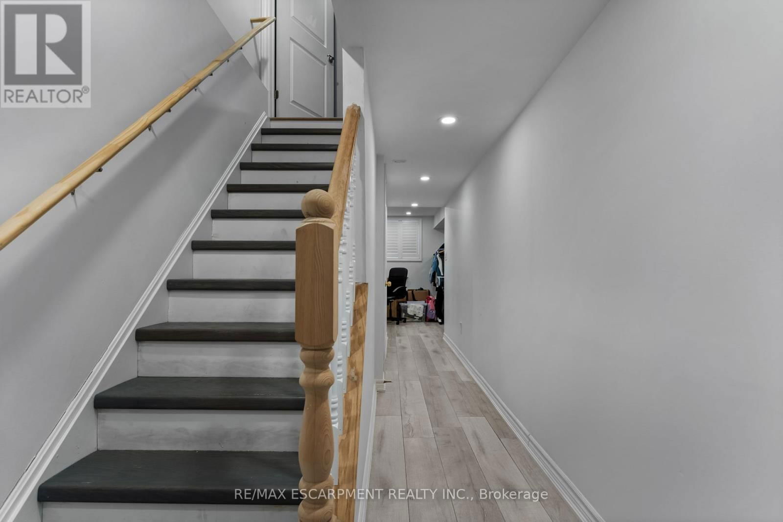 20 - 377 GLANCASTER ROAD Image 23