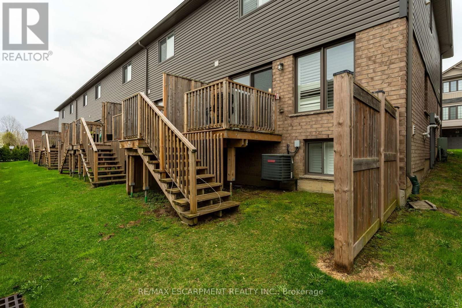 20 - 377 GLANCASTER ROAD Image 31