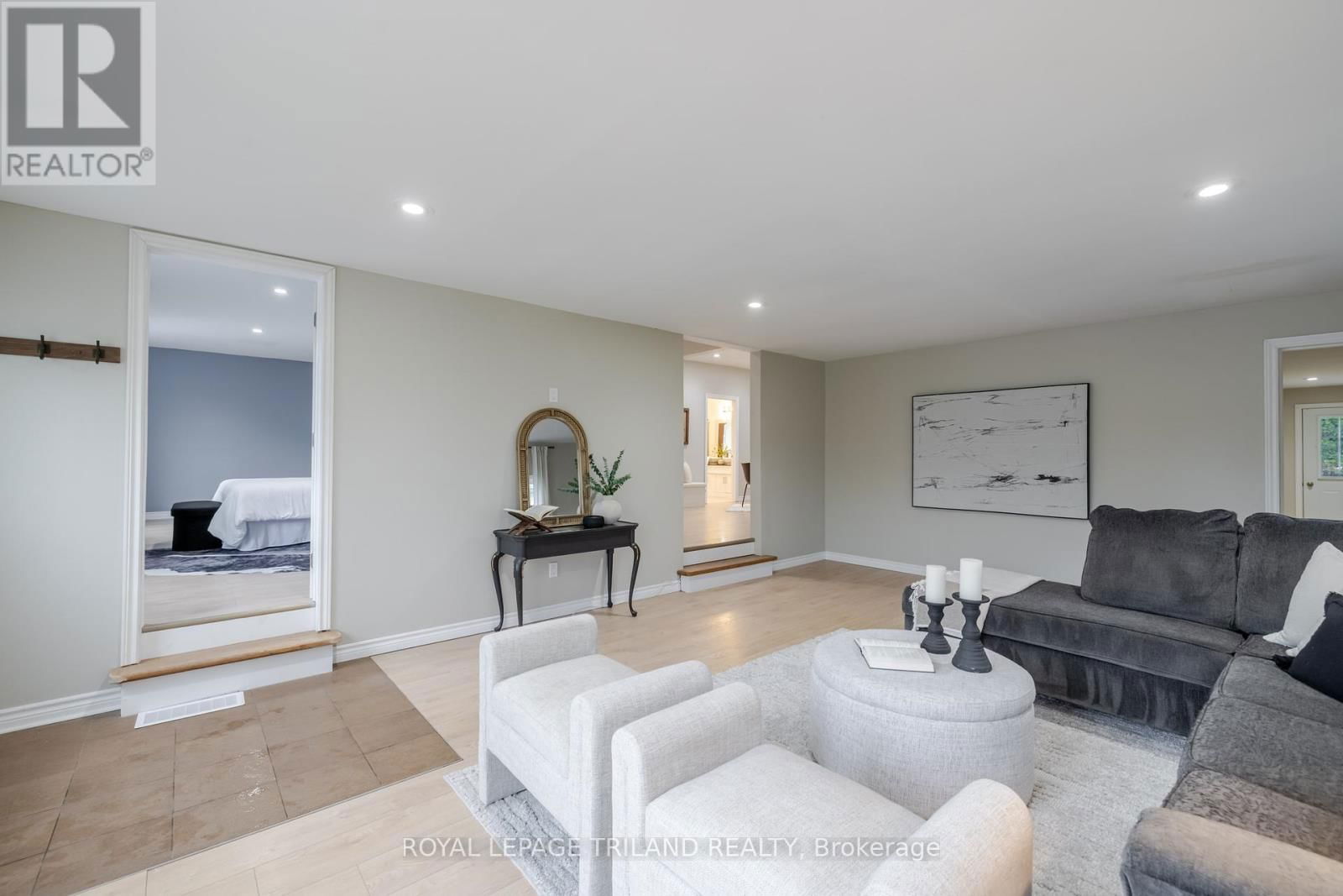 10628 SUNSET ROAD Image 4