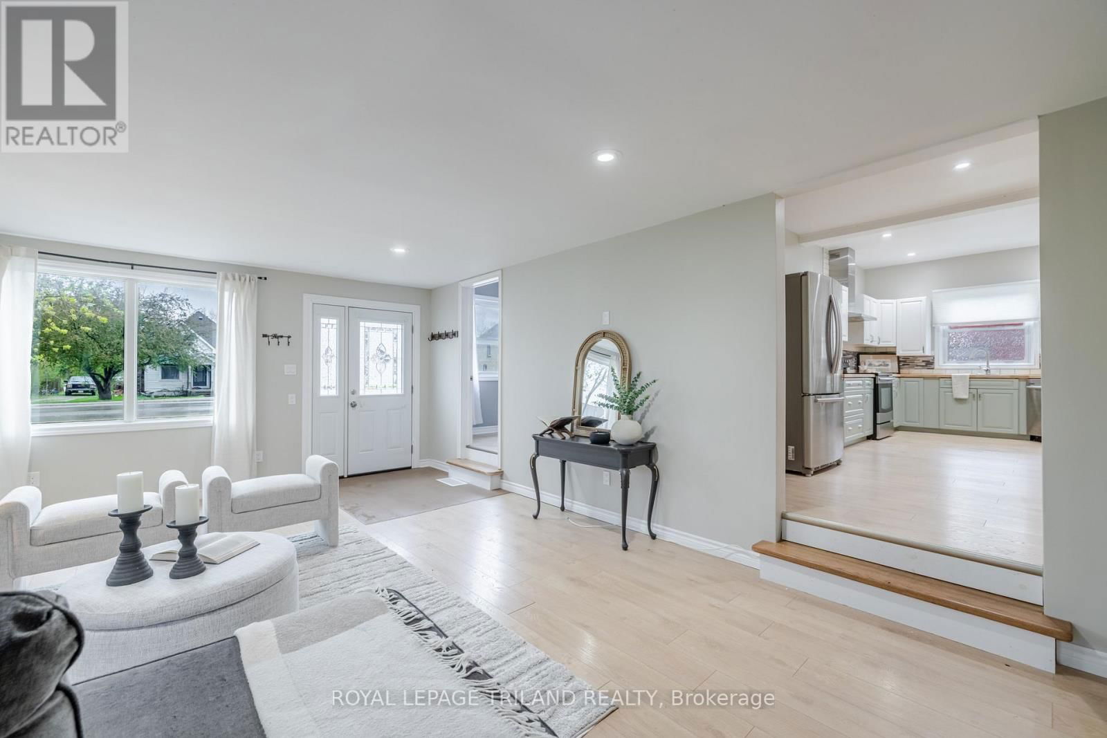 10628 SUNSET ROAD Image 6