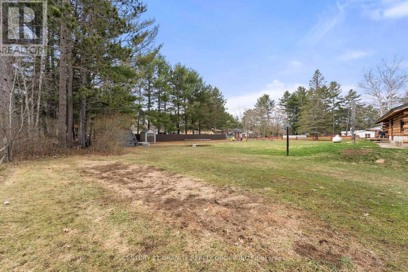 147 SOUTH BAPTISTE LAKE ROAD Image 38