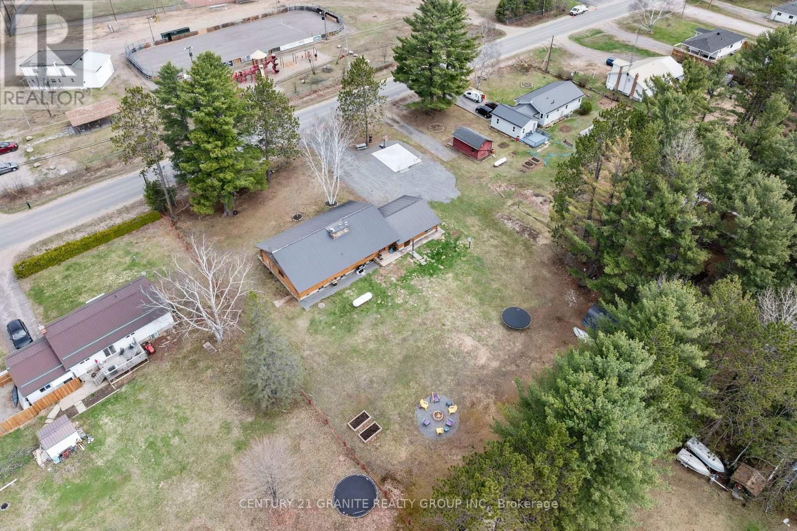 147 SOUTH BAPTISTE LAKE ROAD Image 43