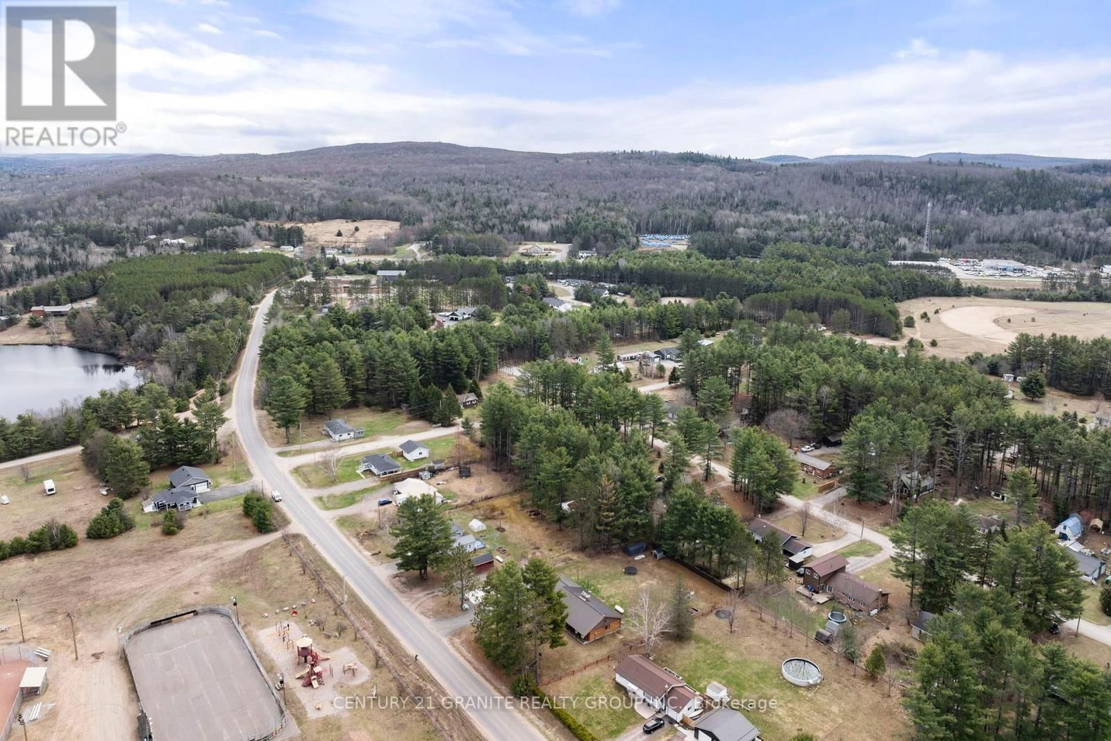 147 SOUTH BAPTISTE LAKE ROAD Image 45