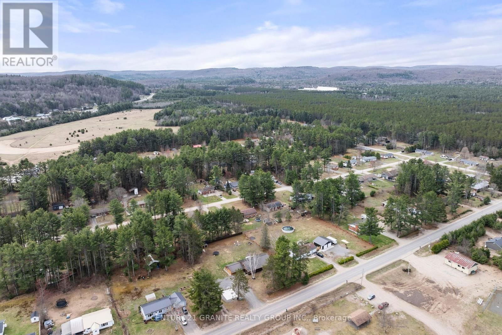 147 SOUTH BAPTISTE LAKE ROAD Image 46