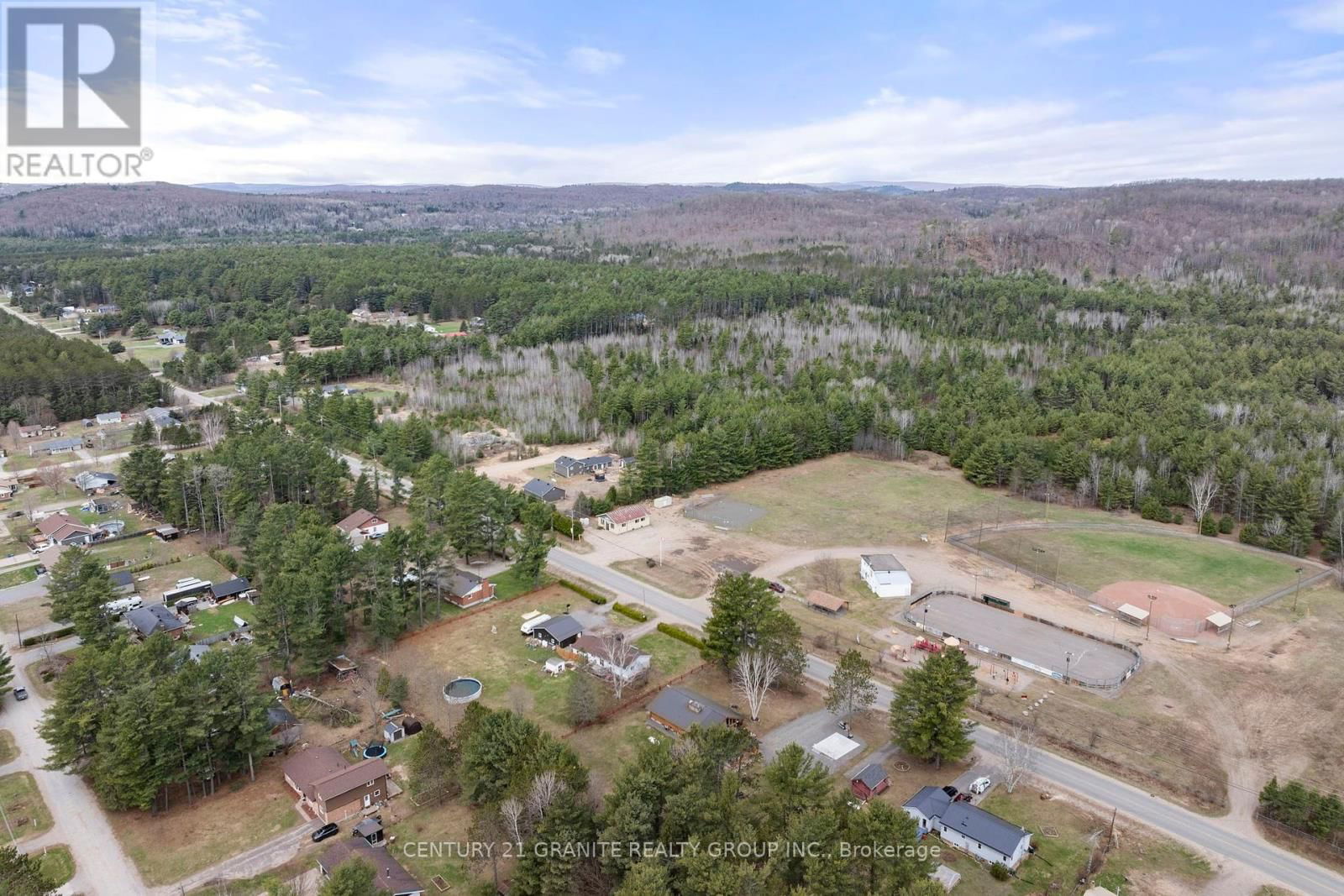 147 SOUTH BAPTISTE LAKE ROAD Image 47