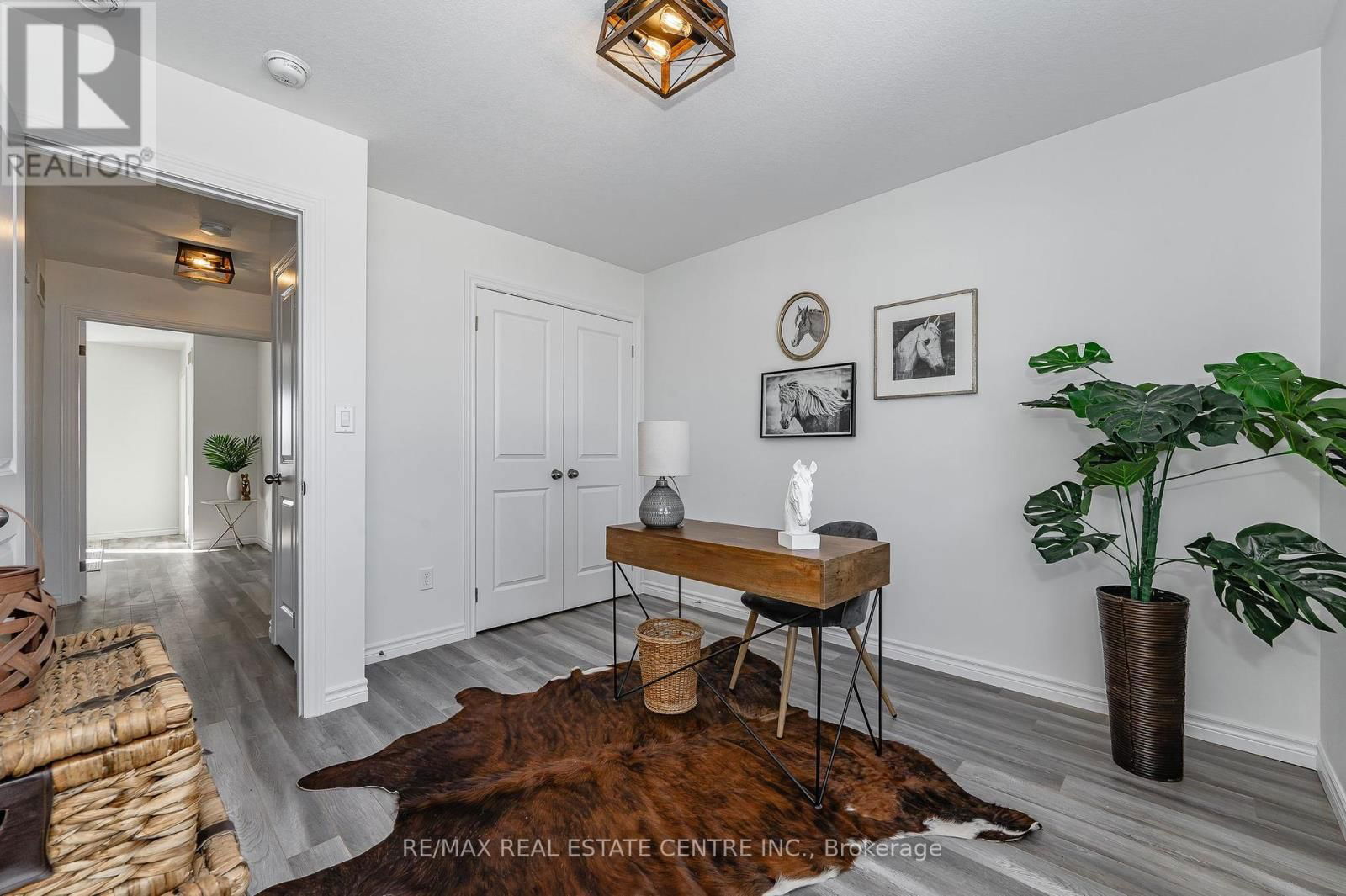 172 LINKS CRESCENT Image 34
