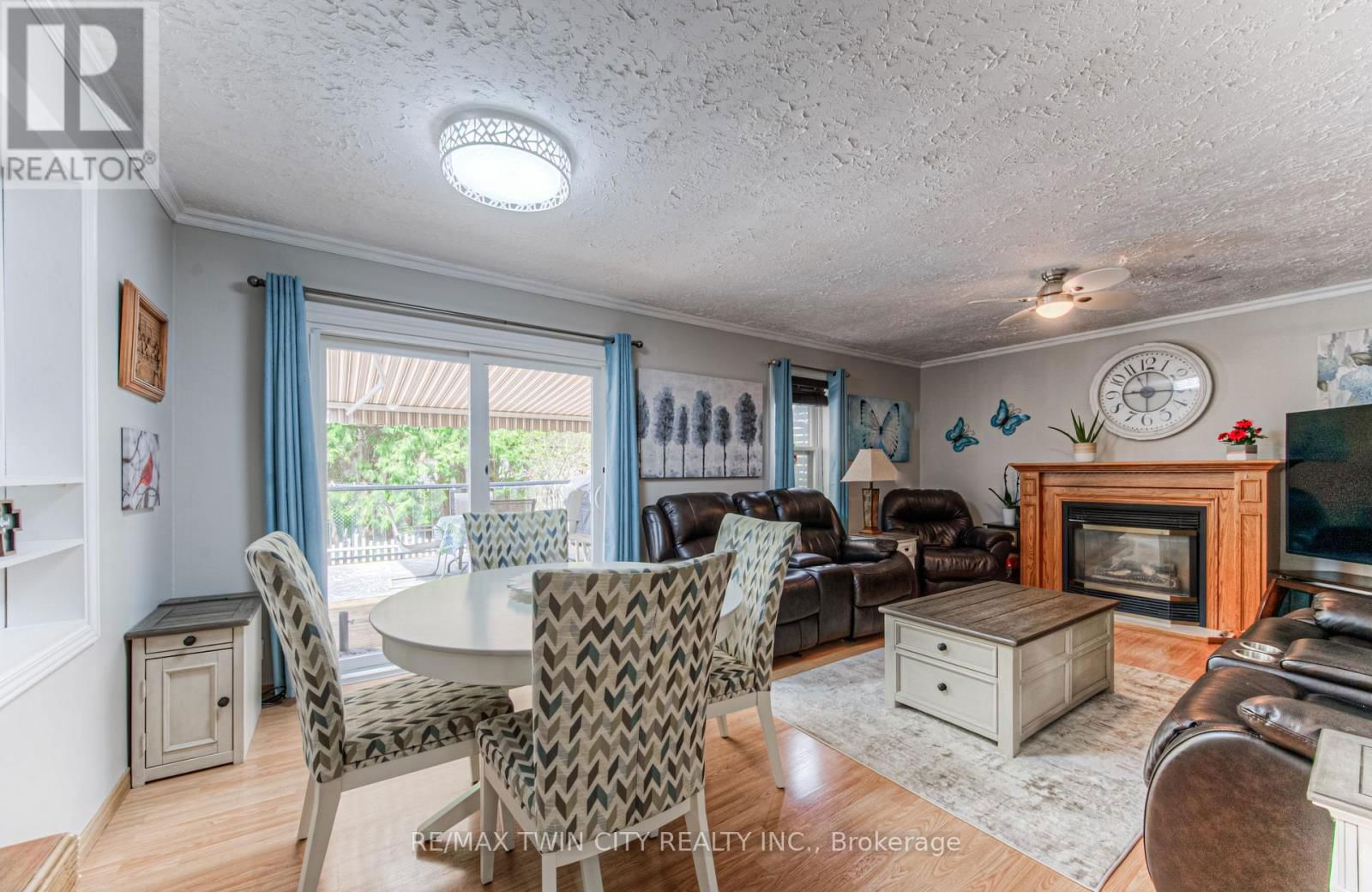 590 MANCHESTER ROAD Image 14