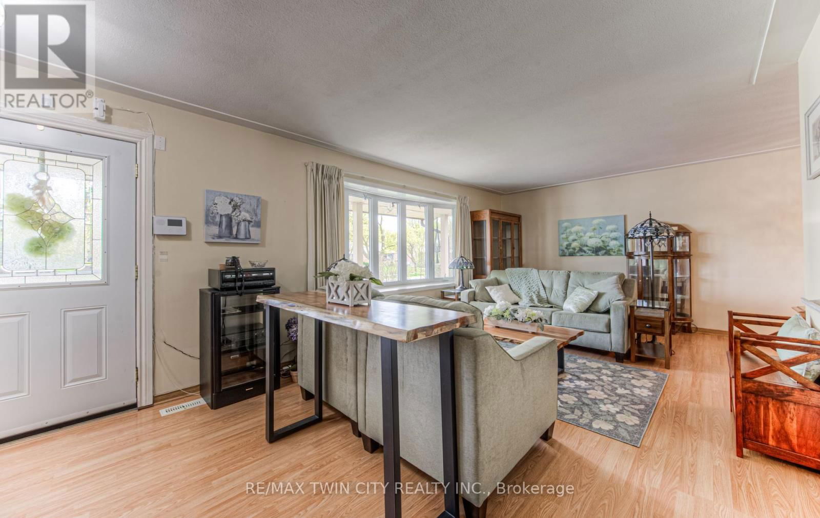 590 MANCHESTER ROAD Image 3