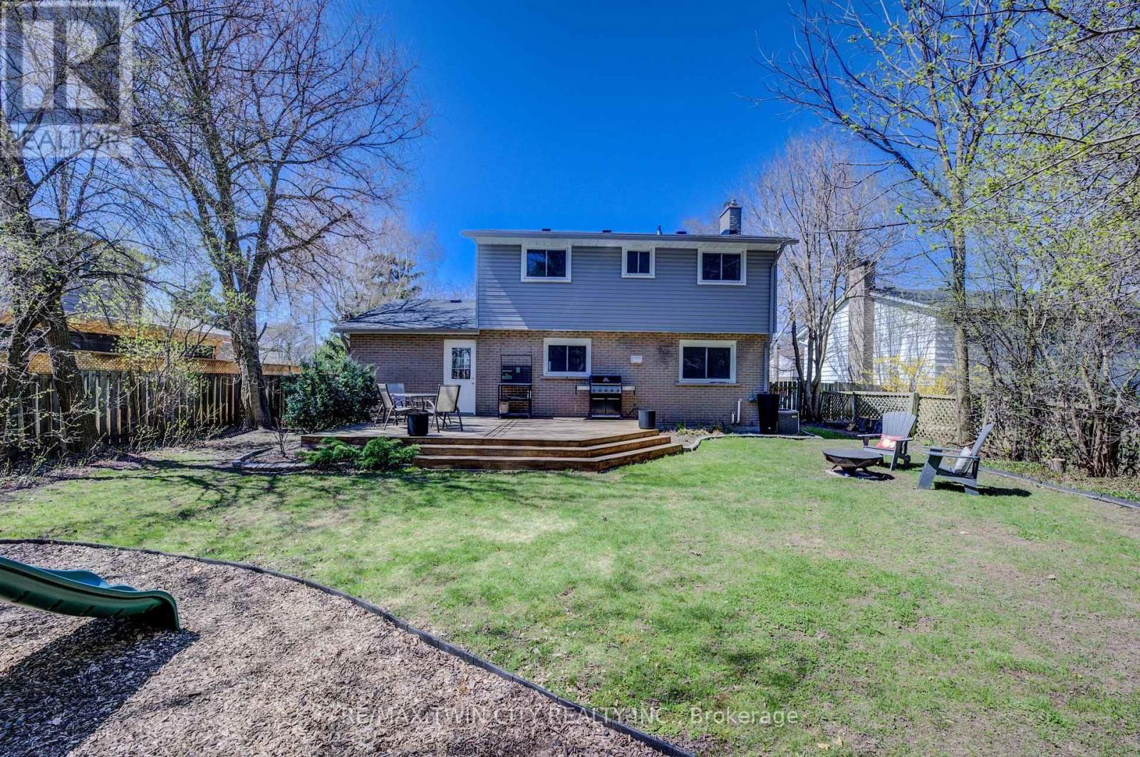590 MANCHESTER ROAD Image 34