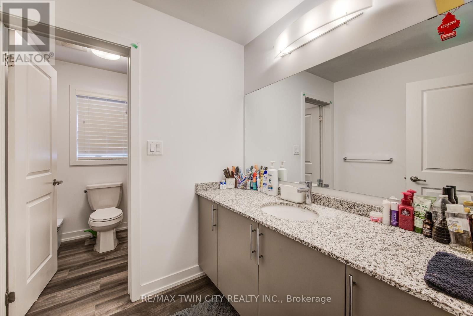 35 - 205 WEST OAK TRAIL Image 20