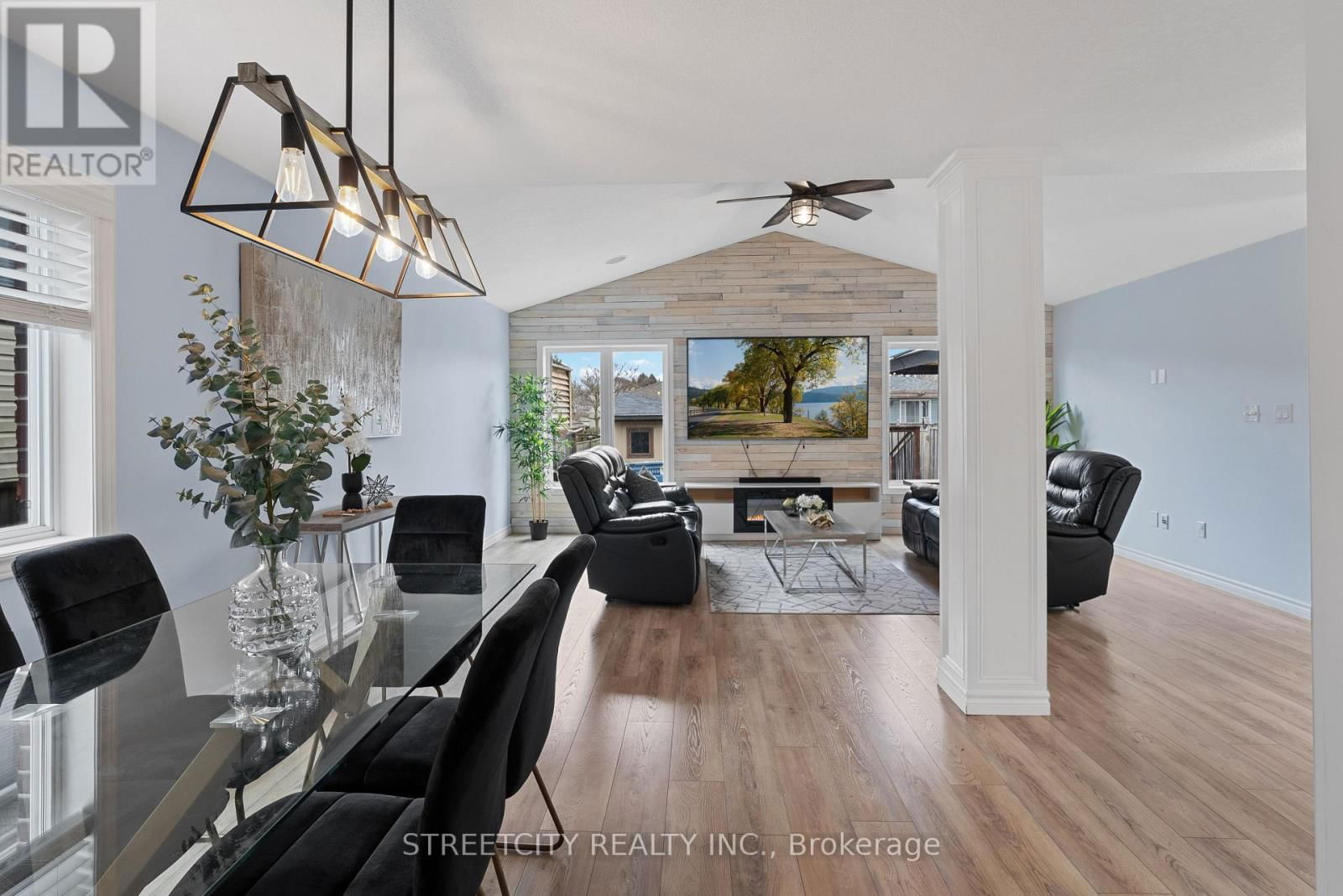 281 BAXTER STREET Image 14