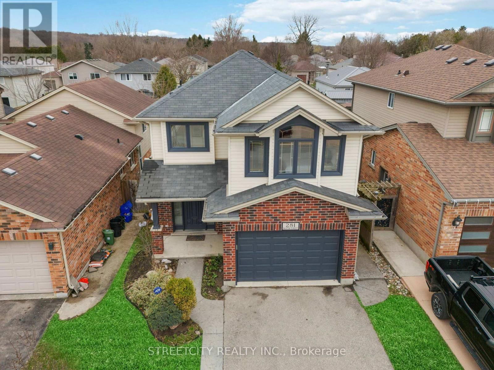 281 BAXTER STREET Image 3