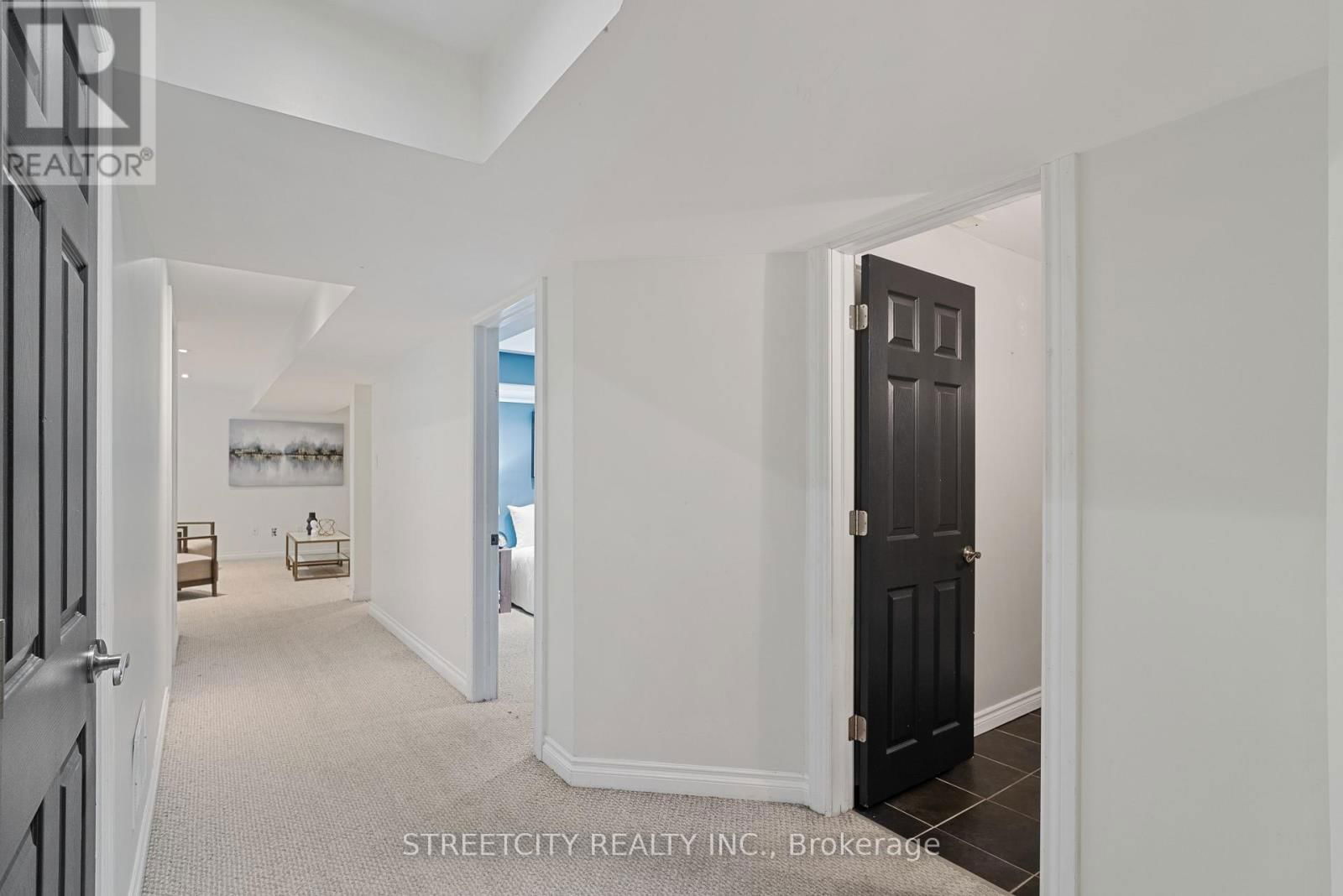 281 BAXTER STREET Image 36