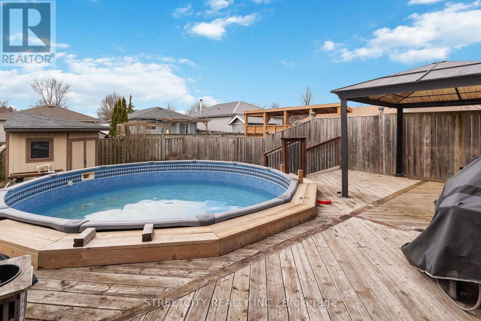281 BAXTER STREET Image 8