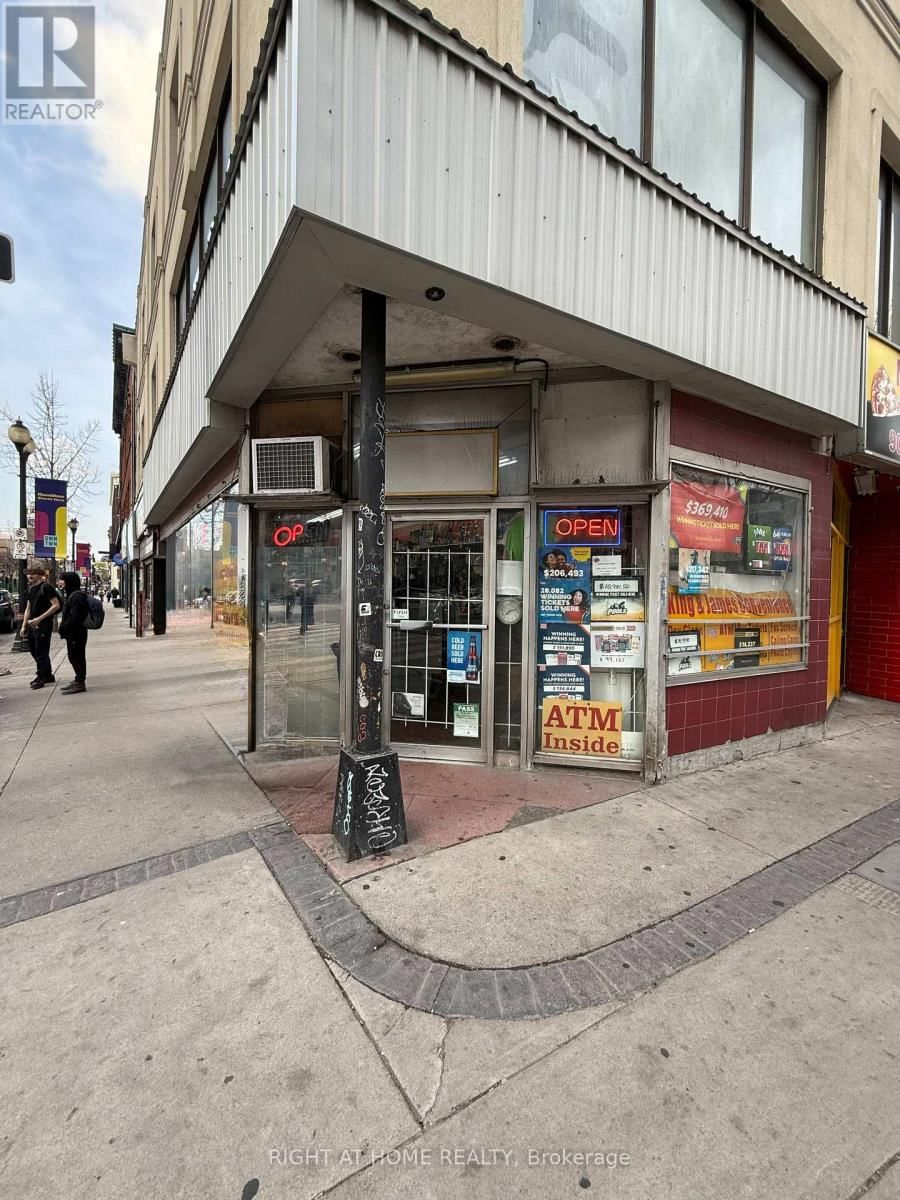 1 KING STREET EAST Image 9