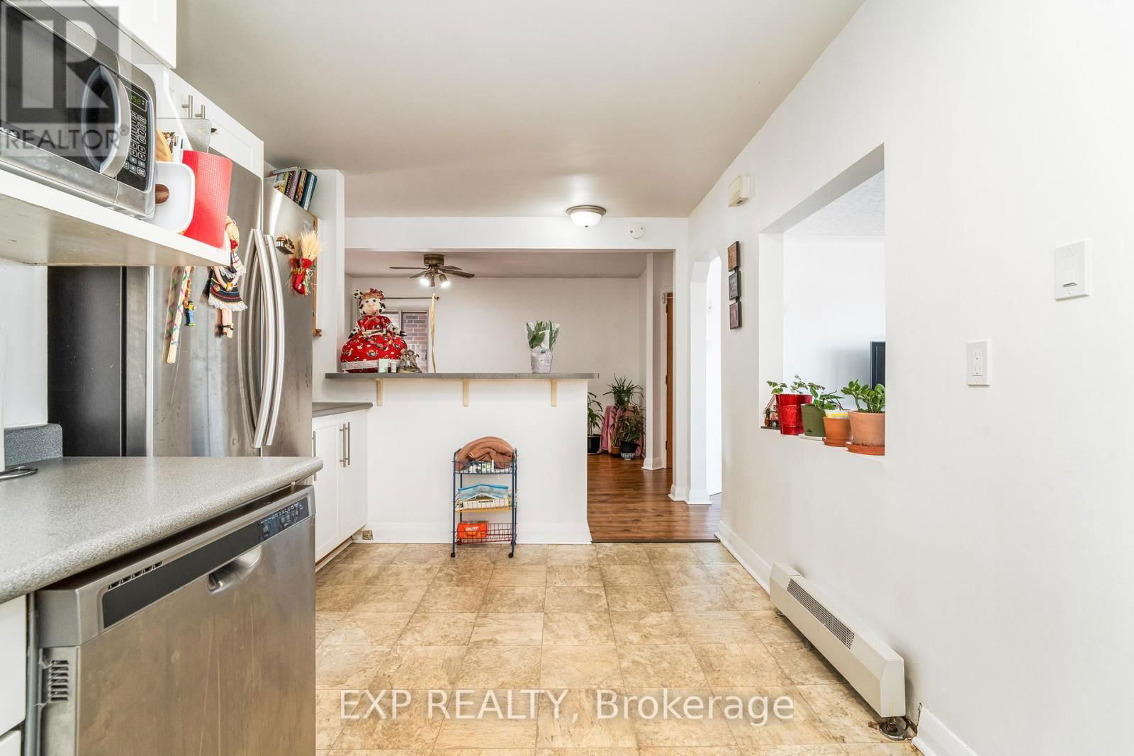 330 DONALD STREET Image 21