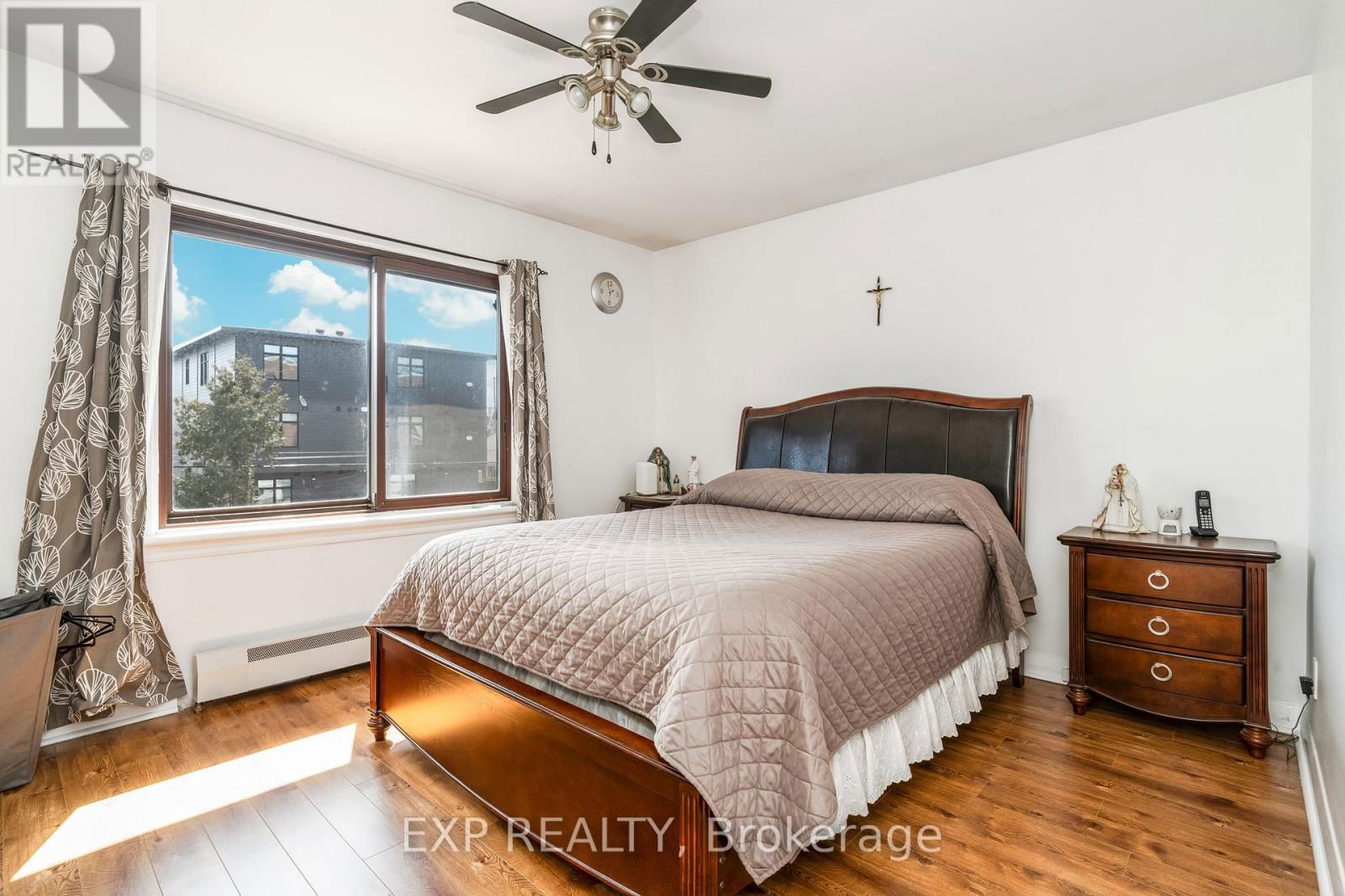 330 DONALD STREET Image 22