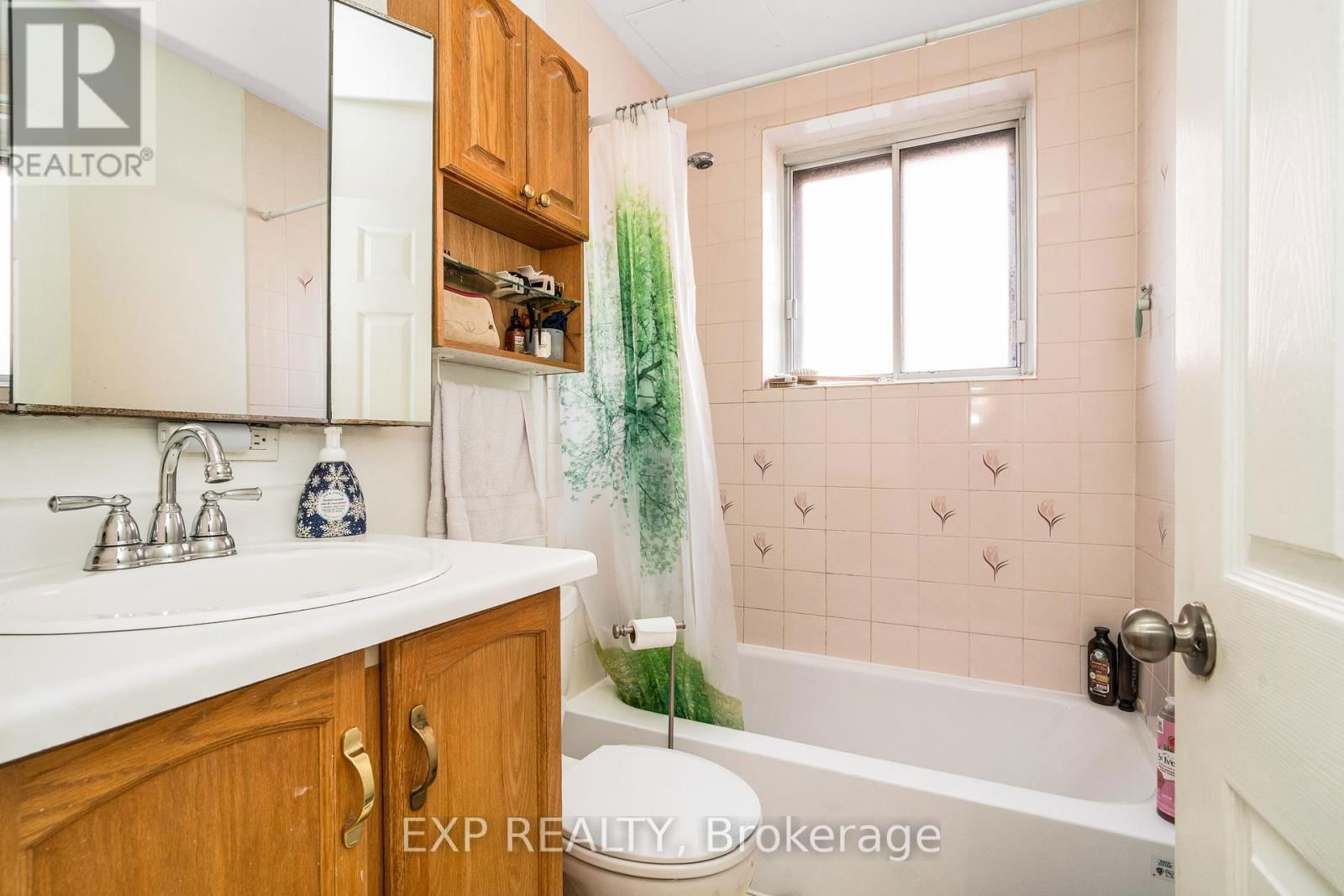 330 DONALD STREET Image 26