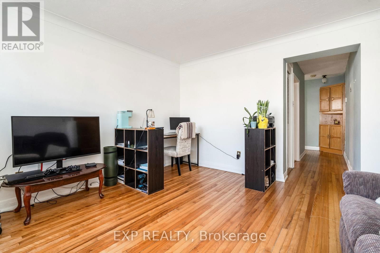 330 DONALD STREET Image 27