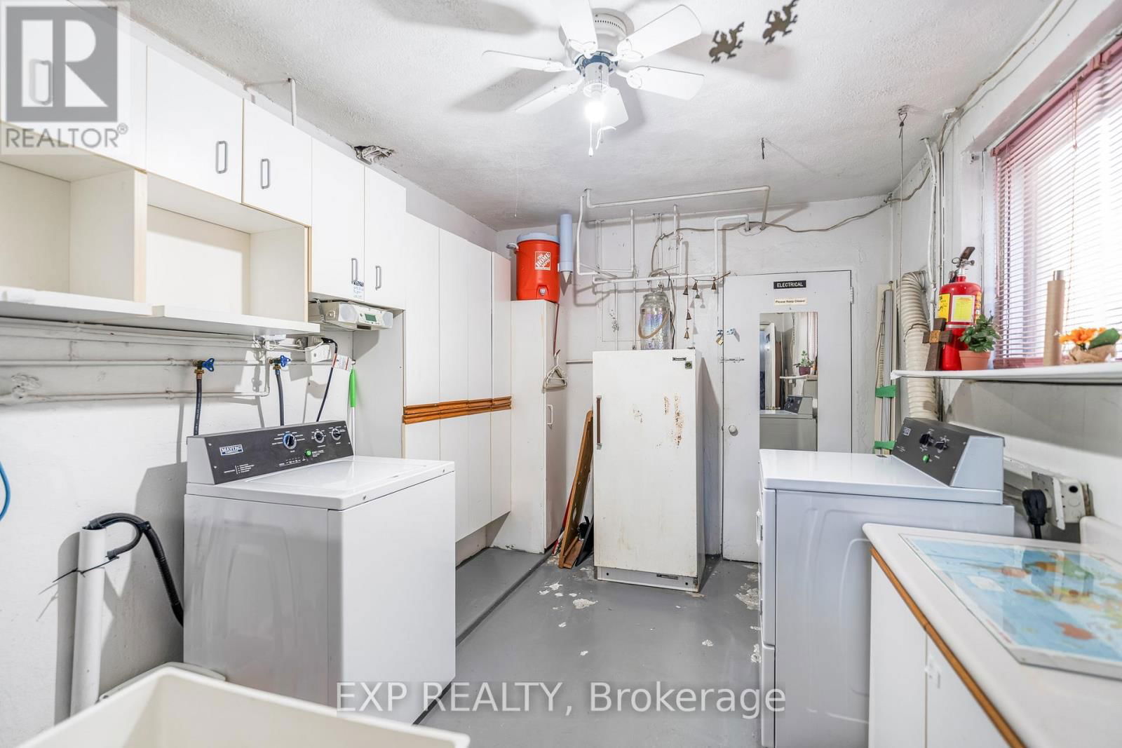 330 DONALD STREET Image 35