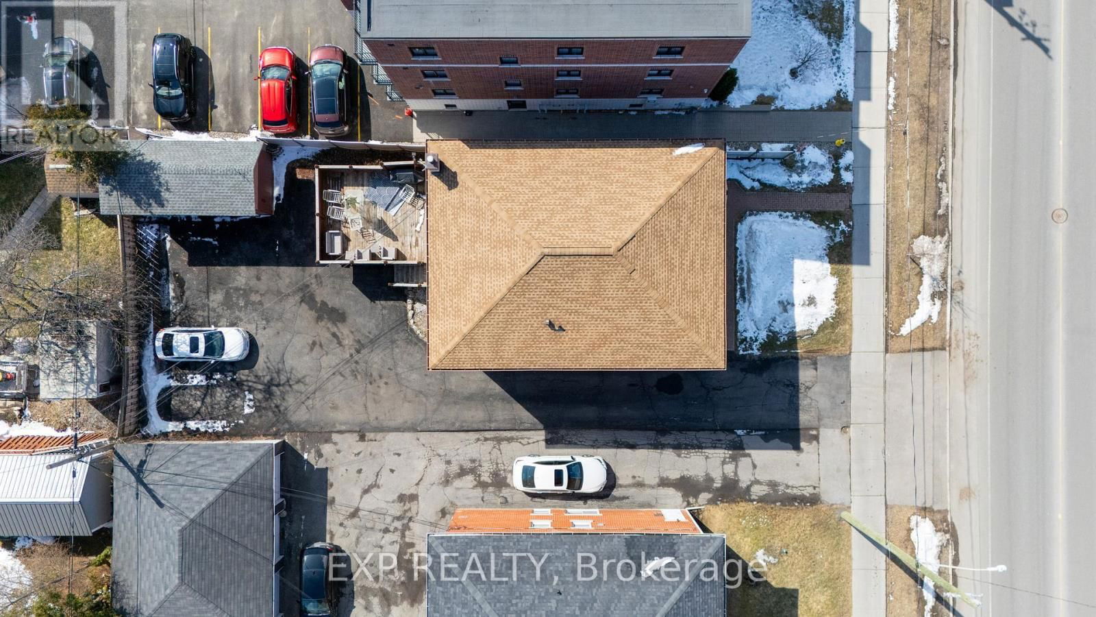 330 DONALD STREET Image 39