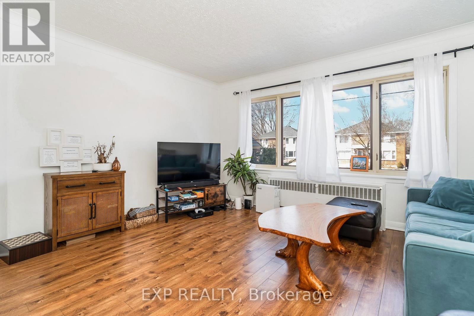330 DONALD STREET Image 4