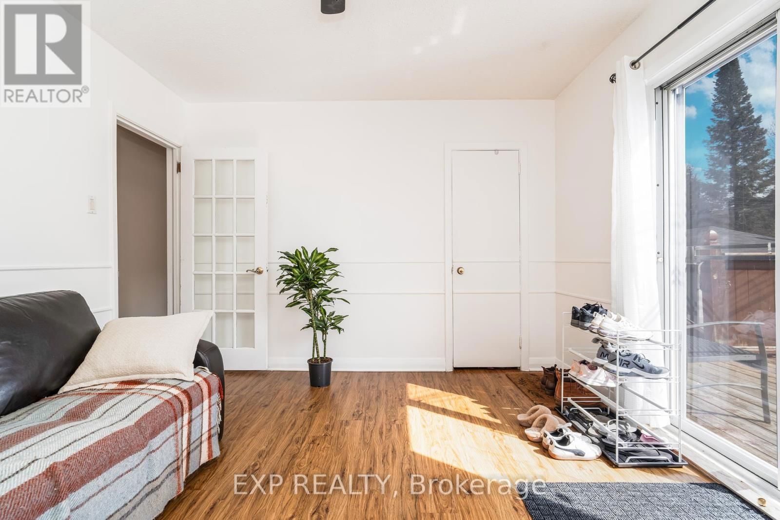 330 DONALD STREET Image 6