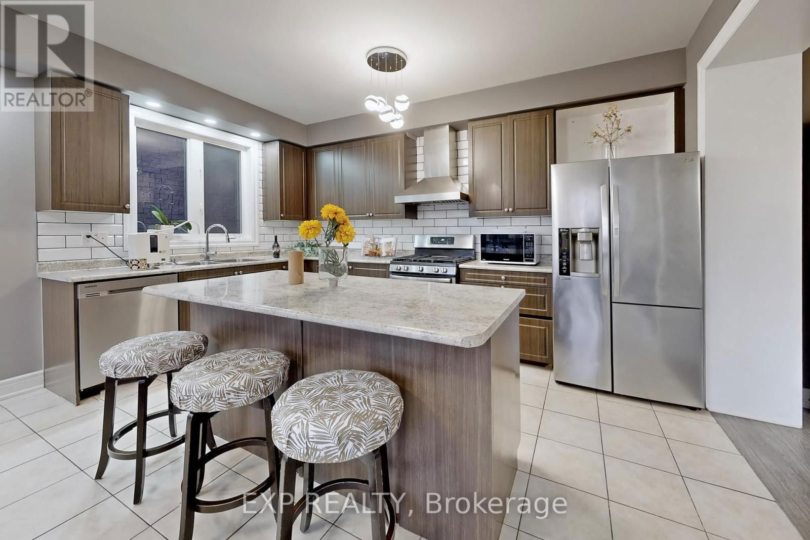 7721 SASSAFRAS TRAIL Image 14