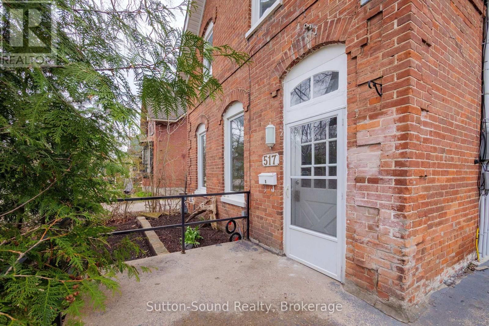 517 3RD AVENUE EAST Image 2