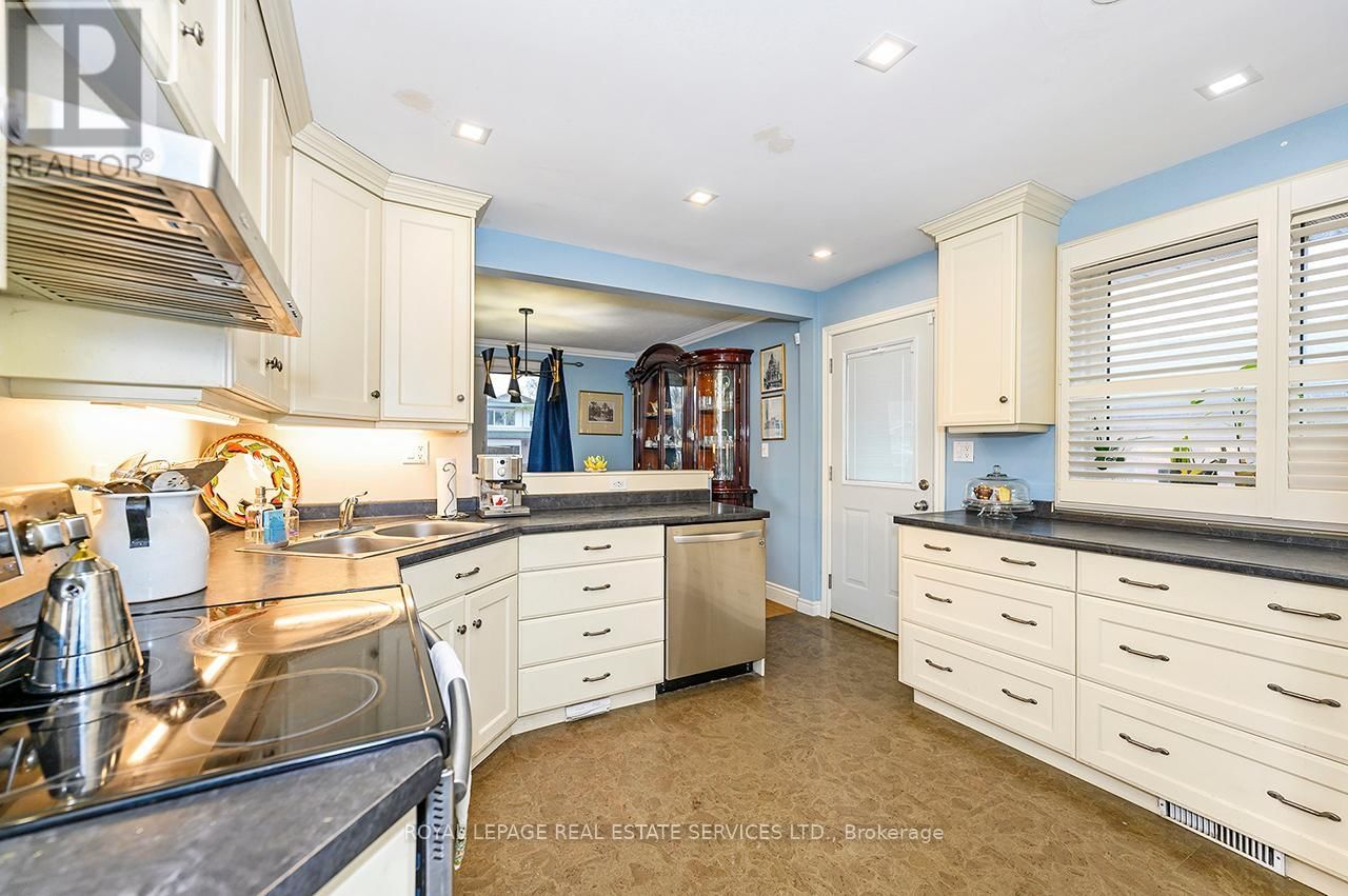 99 MOUNTBATTEN DRIVE Image 11