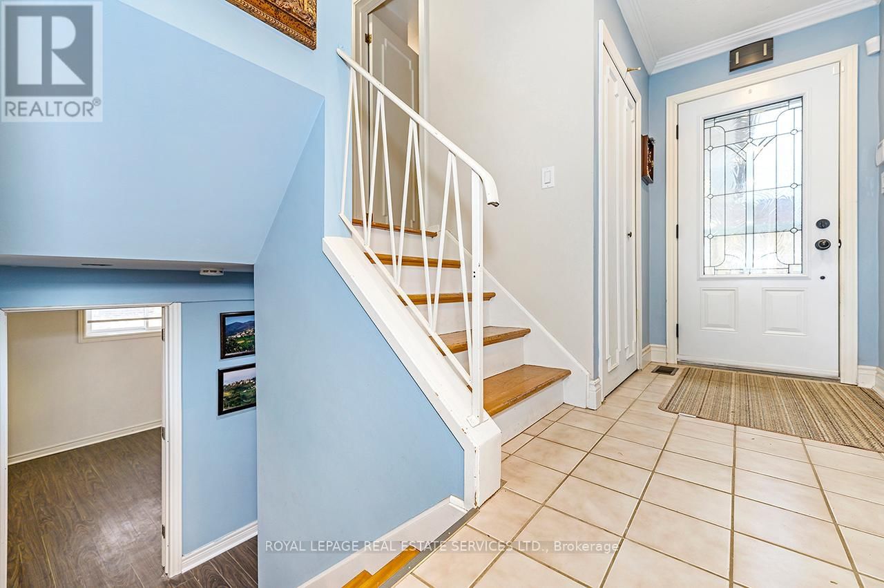 99 MOUNTBATTEN DRIVE Image 22