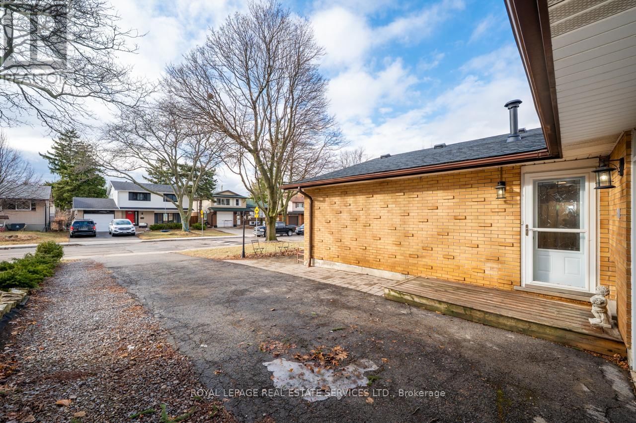 99 MOUNTBATTEN DRIVE Image 3