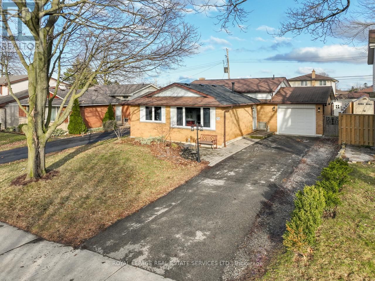 99 MOUNTBATTEN DRIVE Image 40