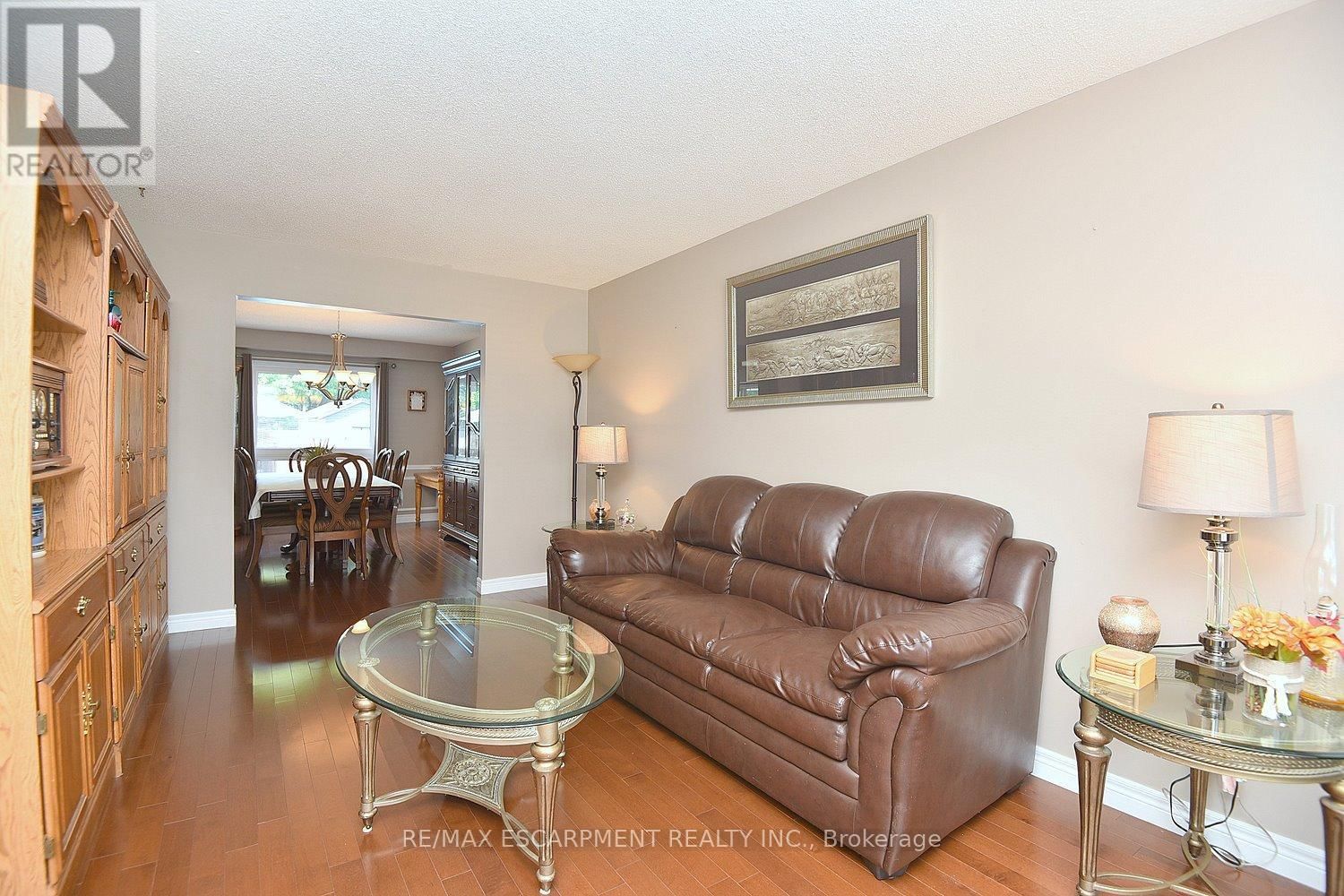 3 SUTER CRESCENT Image 14