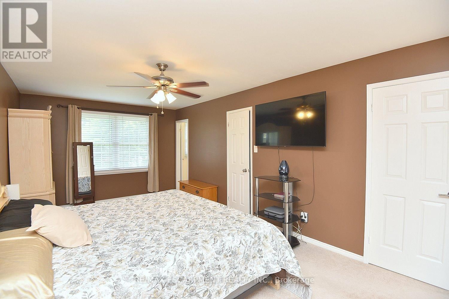 3 SUTER CRESCENT Image 20