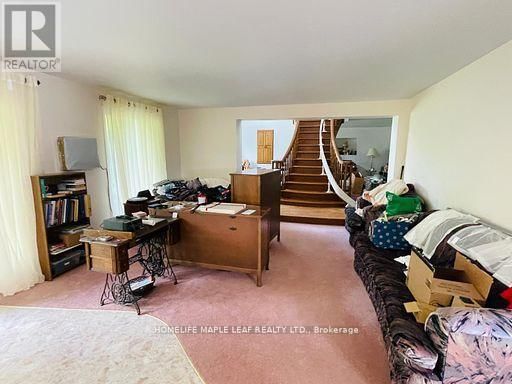 219 HILL ROAD Image 14