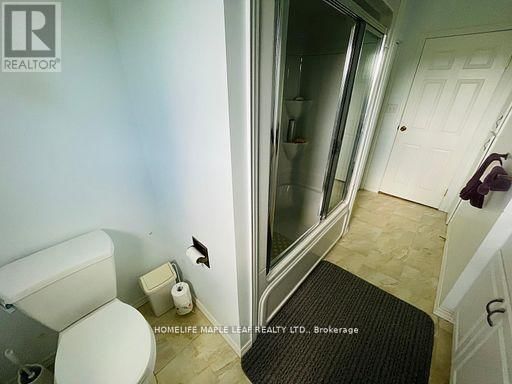219 HILL ROAD Image 20